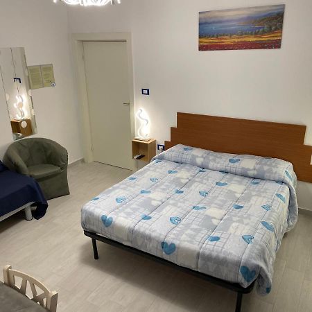 B&B Del Corso - Affittacamere Giulianova Exteriér fotografie