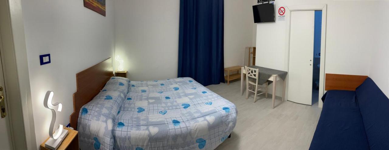B&B Del Corso - Affittacamere Giulianova Exteriér fotografie