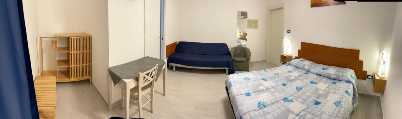 B&B Del Corso - Affittacamere Giulianova Exteriér fotografie