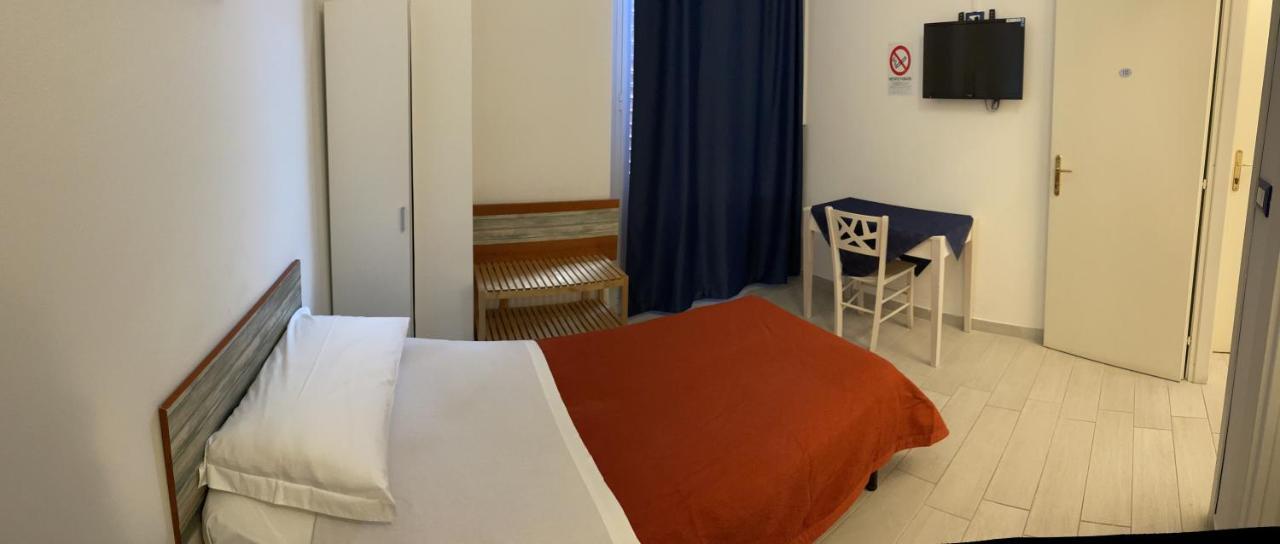 B&B Del Corso - Affittacamere Giulianova Exteriér fotografie